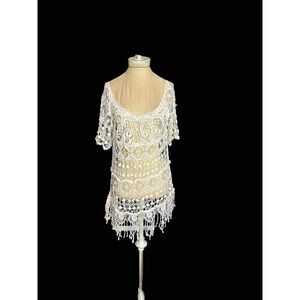 Jessica Taylor NYC Beige Crocheted Coverup Fringe Bottom One Size